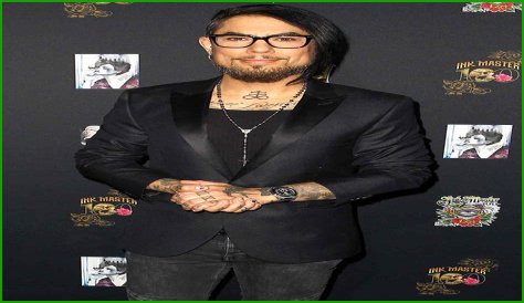 Dive Into The Surprising Heights Of Dave Navarro